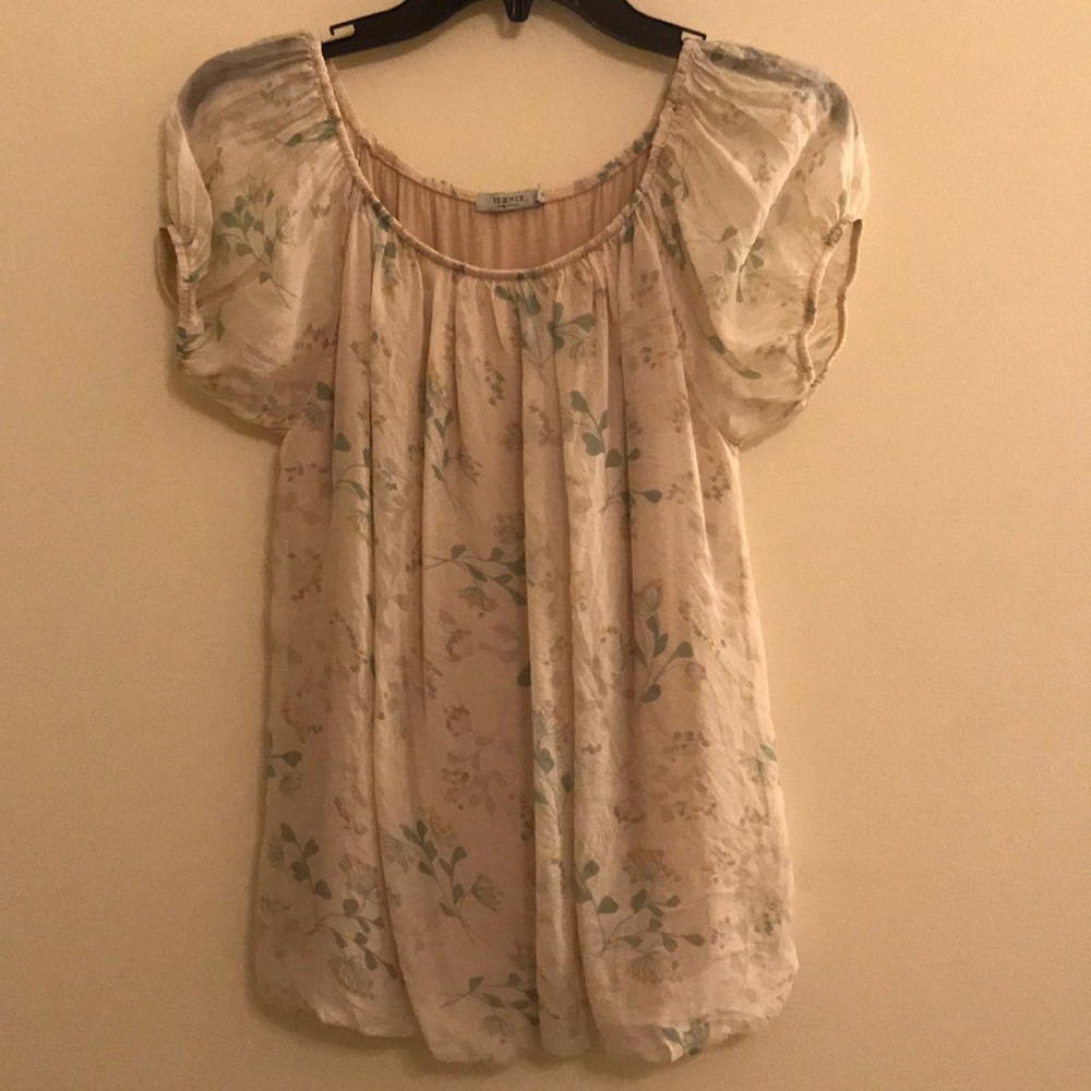 Floral dress shirt cream small